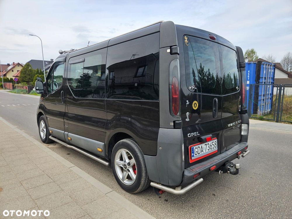 Opel Vivaro - 2