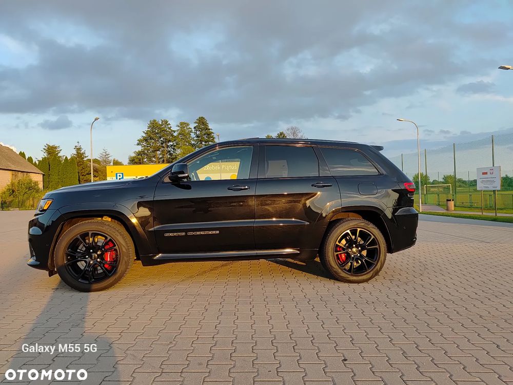 Jeep Grand Cherokee SRT Night - 28