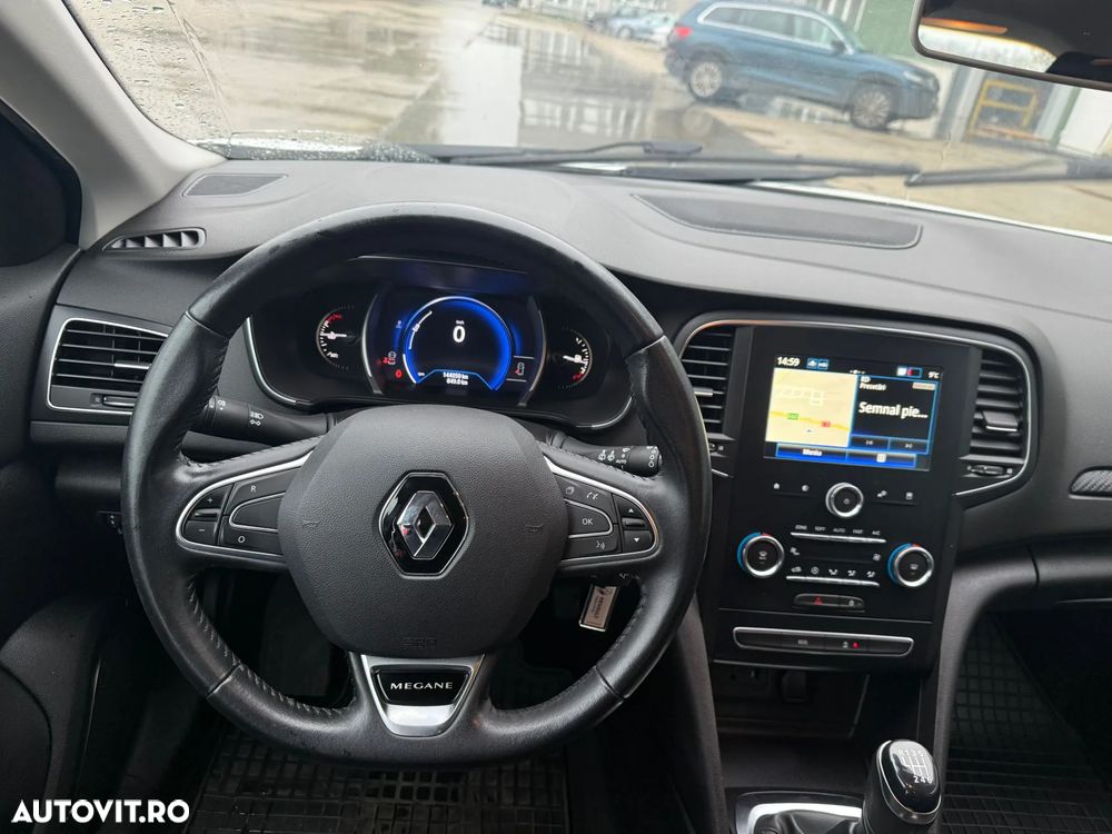 Renault Megane TCe GPF Business - 12