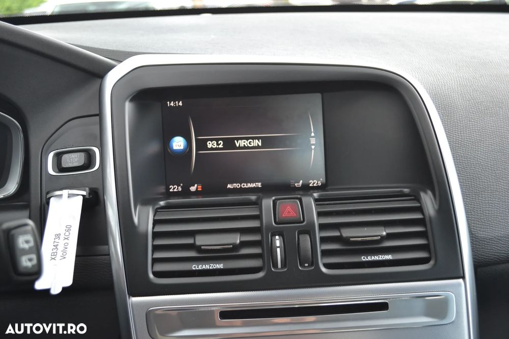 Volvo XC 60 D4 AWD Geartronic Summum - 19