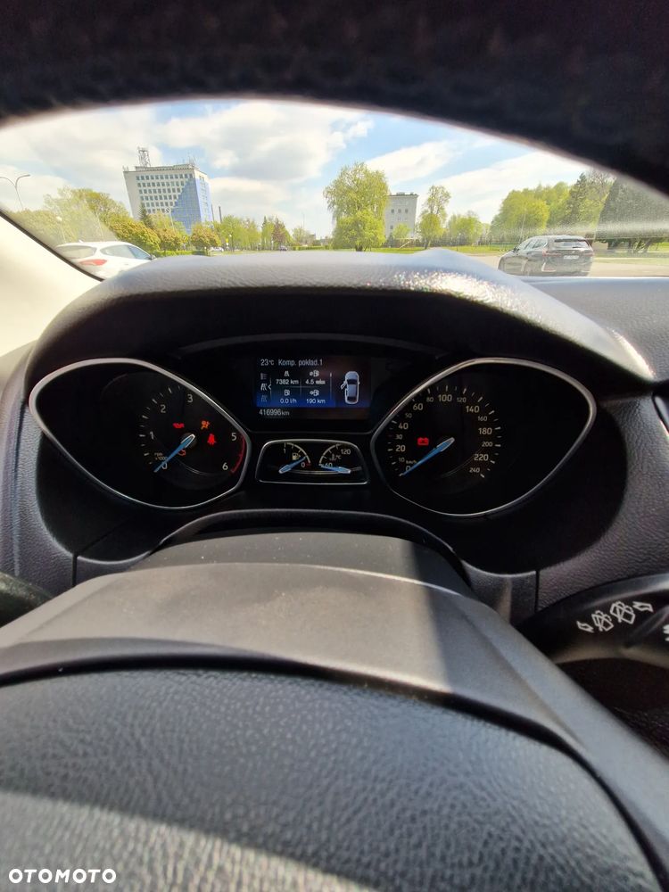 Ford Focus - 11