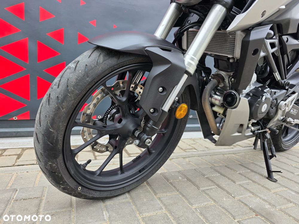 Honda CB - 13
