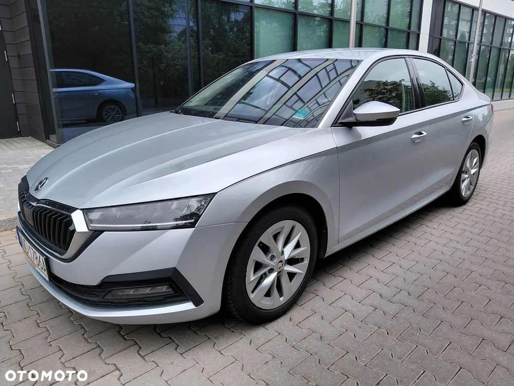 Skoda Octavia 2.0 TDI Ambition DSG - 1