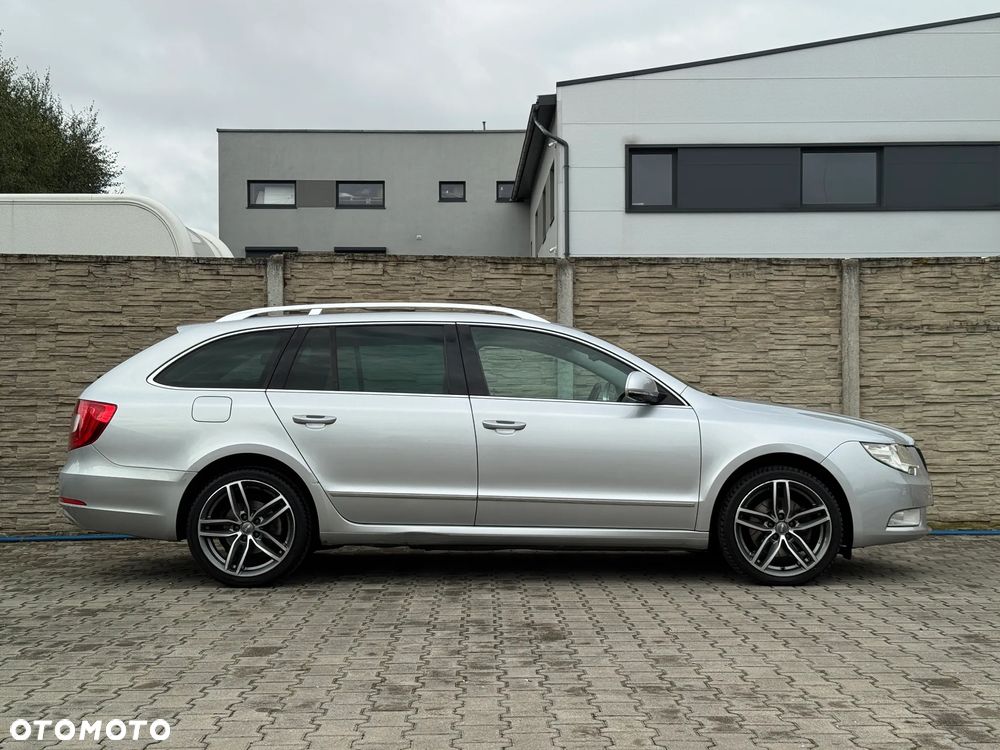 Skoda Superb 1.8 TSI Elegance DSG - 5