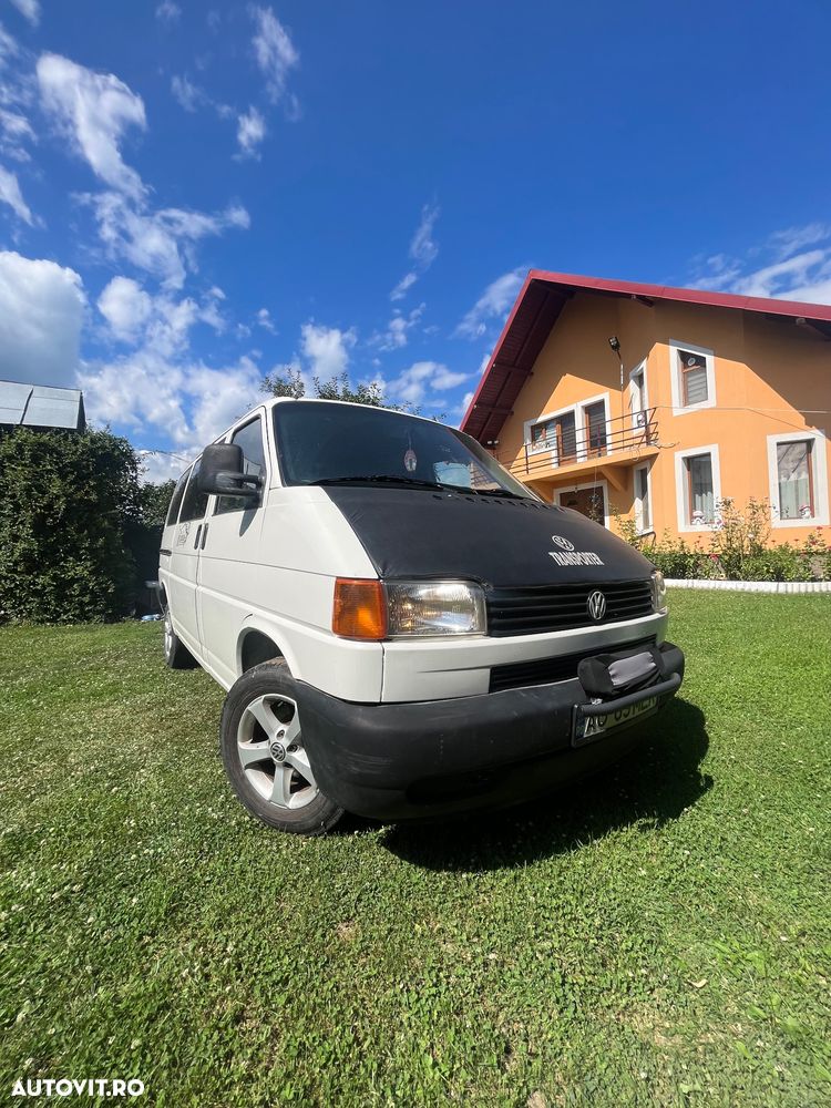 Volkswagen Transporter - 2