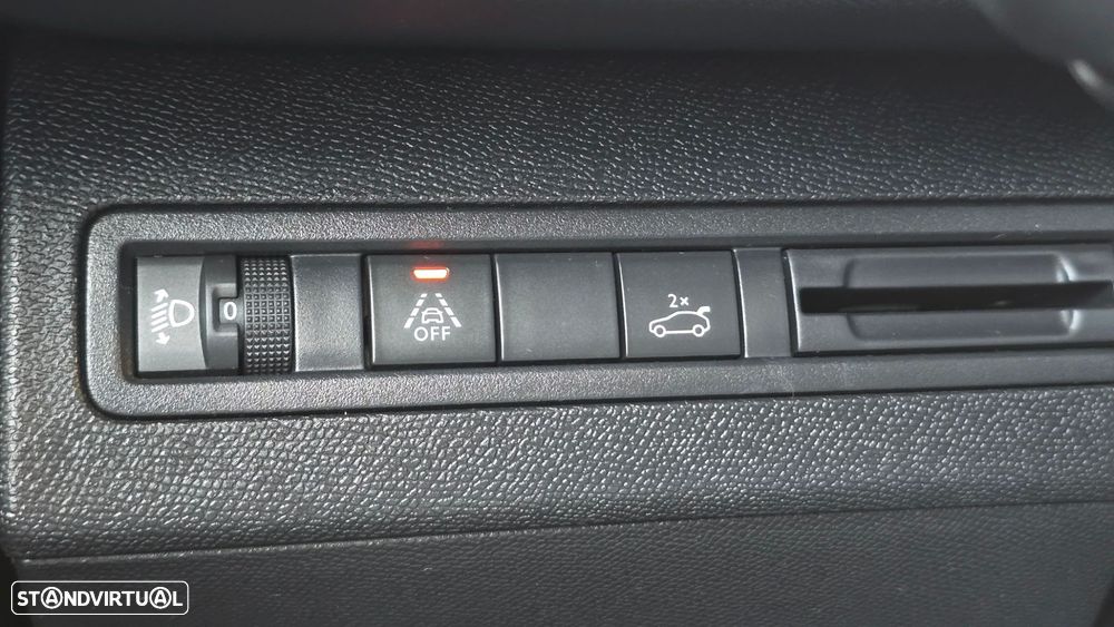 Peugeot 5008 BlueHDI 130 EAT8 Crossway - 10