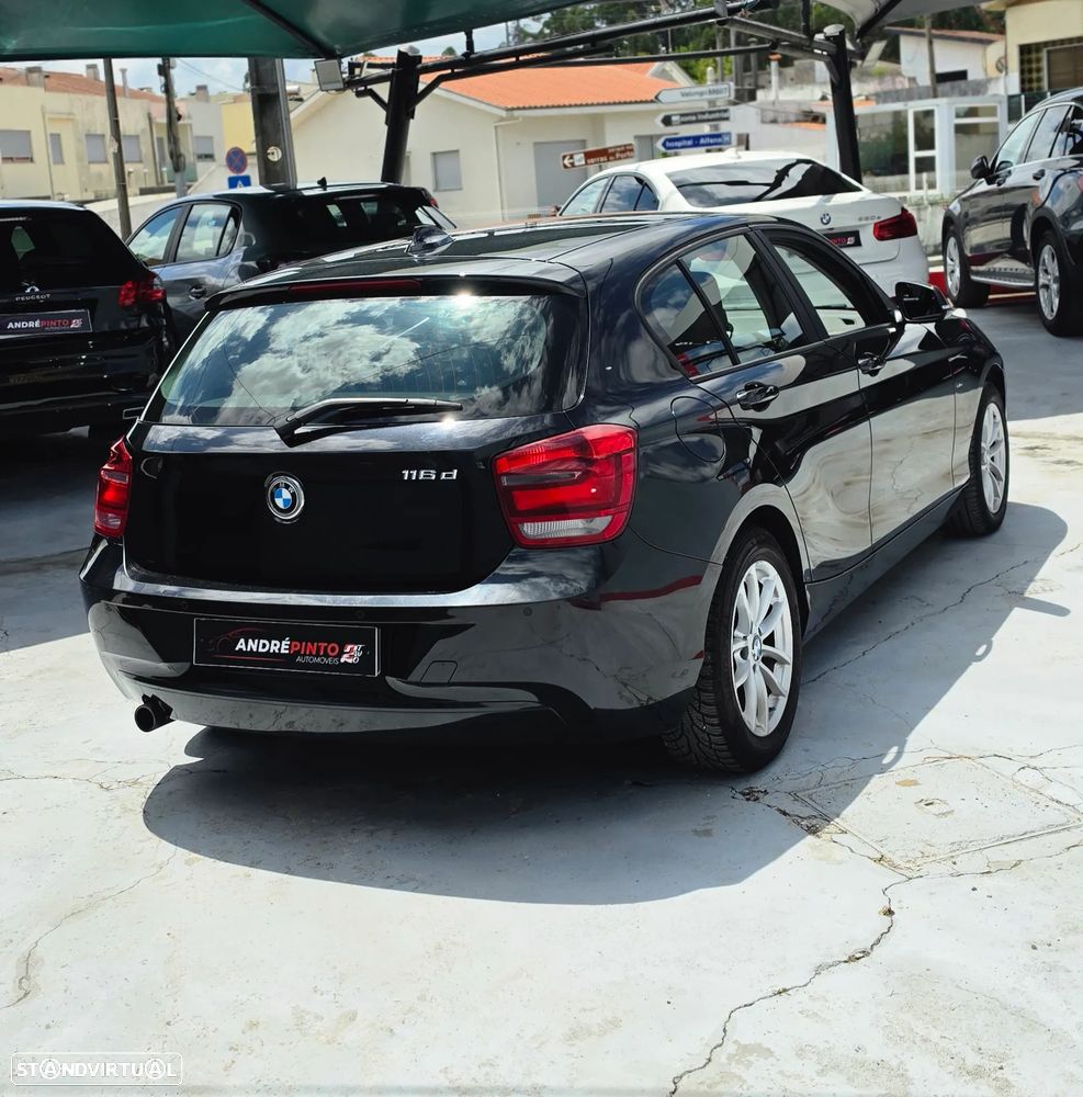 BMW 116 d EfficientDynamics Edition Sport Line - 3