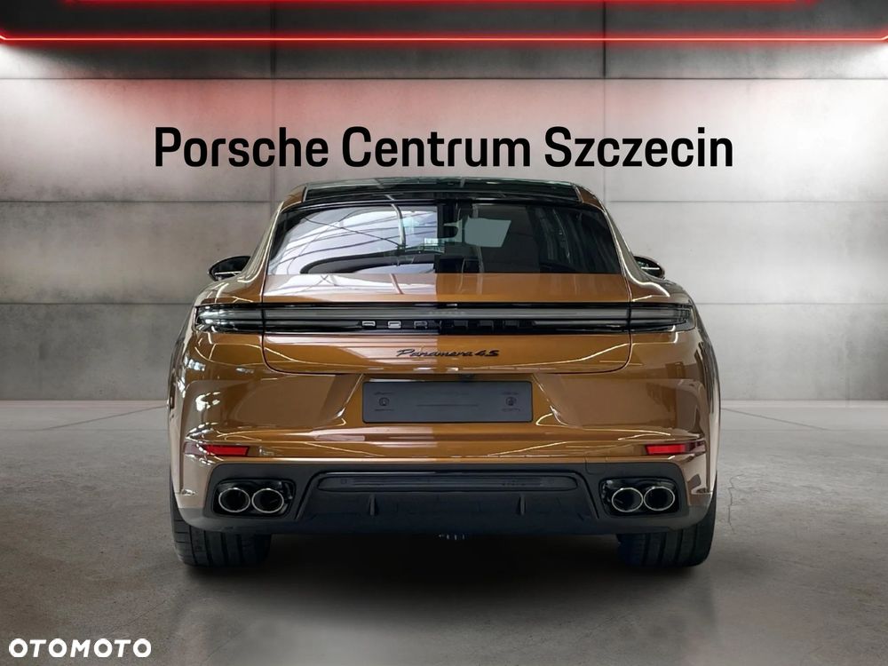 Porsche Panamera 4S E-Hybrid - 4