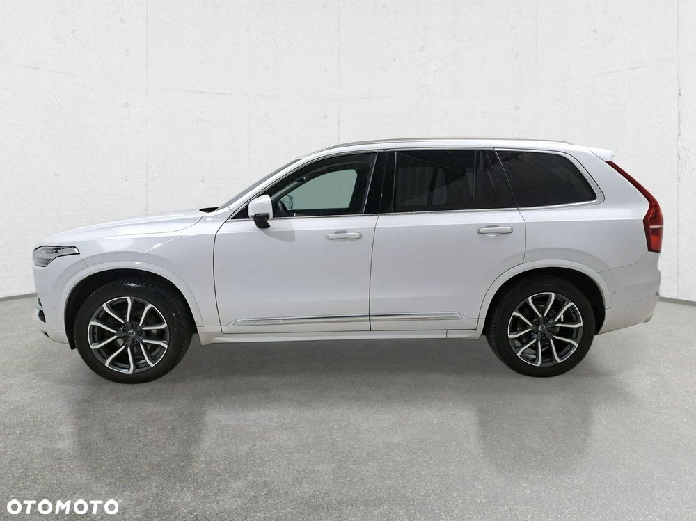 Volvo XC 90 - 8