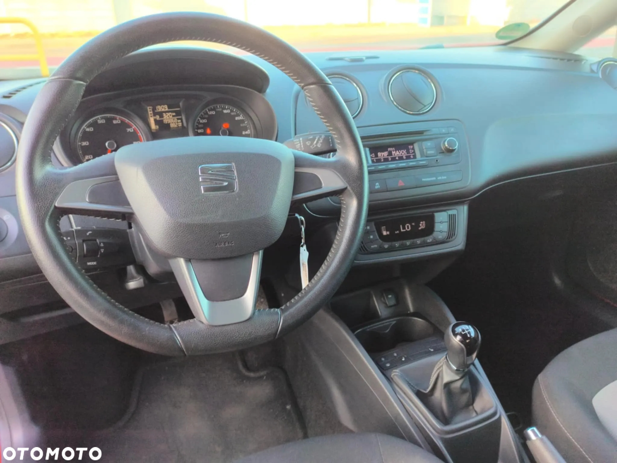 Seat Ibiza SC 1.4 16V Style Salsa - 14