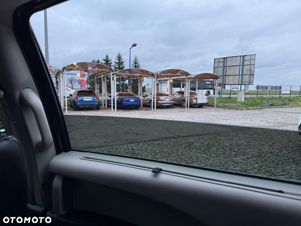 Chrysler Pacifica - 22