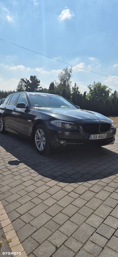 BMW Seria 5 520d Touring - 25