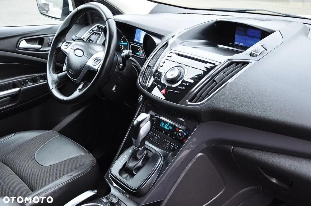 Ford Kuga 2.0 TDCi 4x4 Titanium - 28