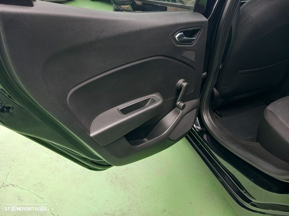 Renault Clio 1.5 Blue dCi Intens - 20