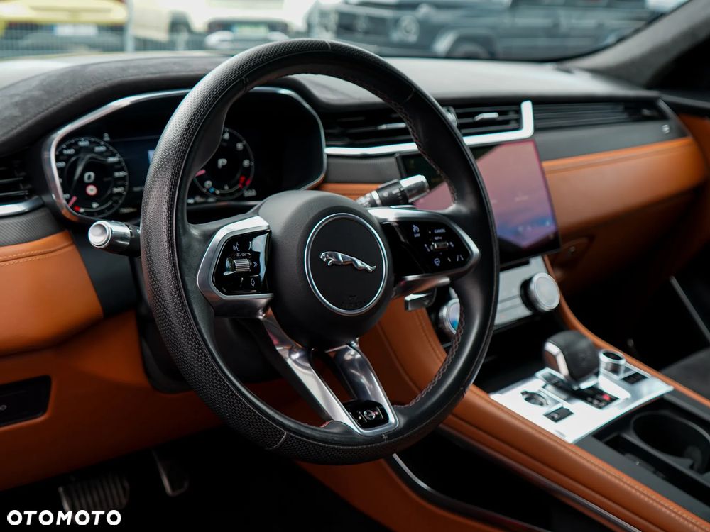 Jaguar F-Pace 5.0 V8 P550 AWD SVR - 15