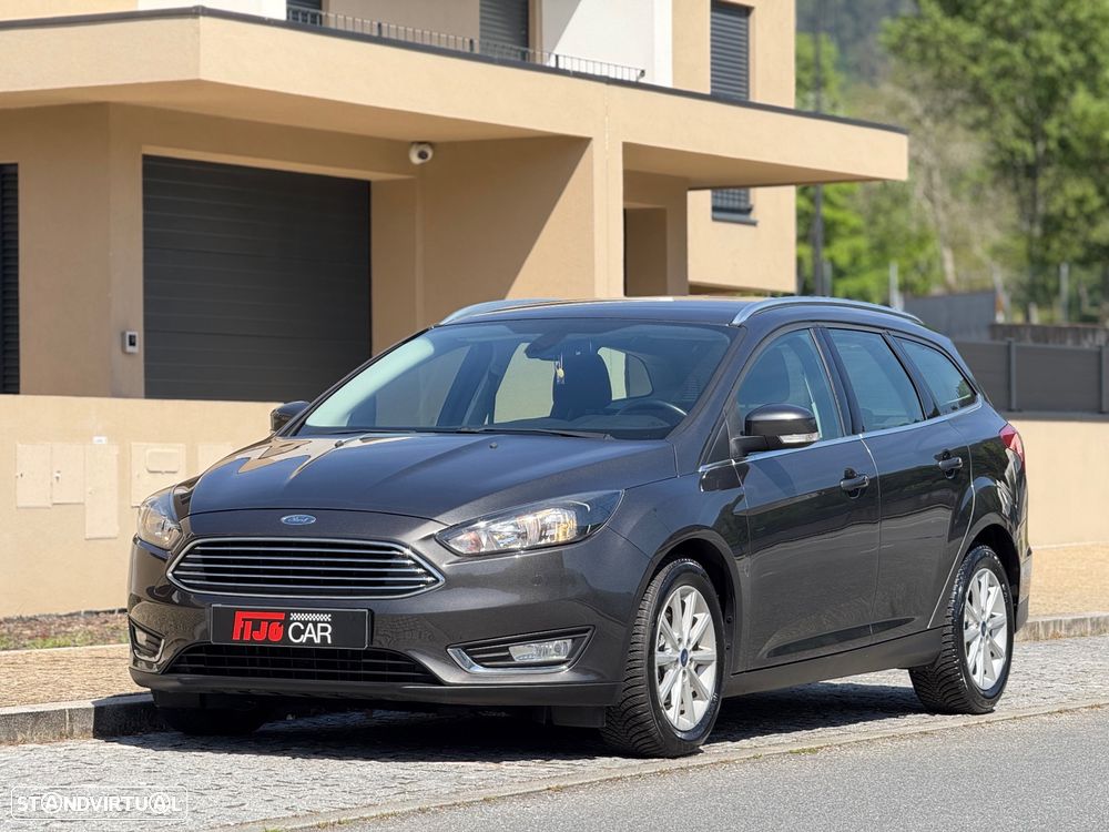 Ford Focus SW 1.5 TDCi Titanium ECOnetic - 4