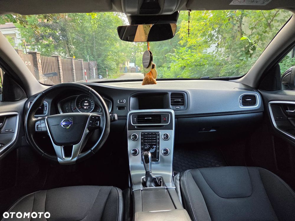 Volvo S60 D3 Drive-E Momentum - 7