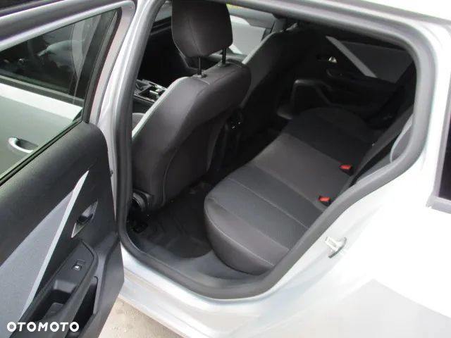 Opel Astra VI 1.2 T Elegance S&S - 12