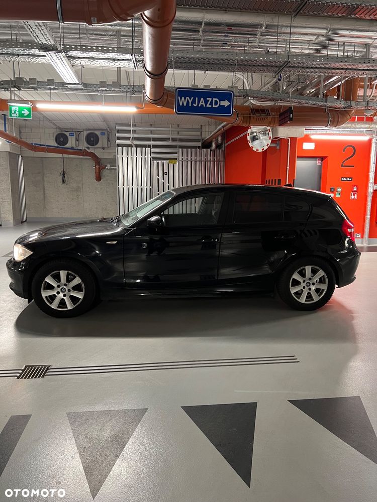 BMW Seria 1 116d DPF - 4