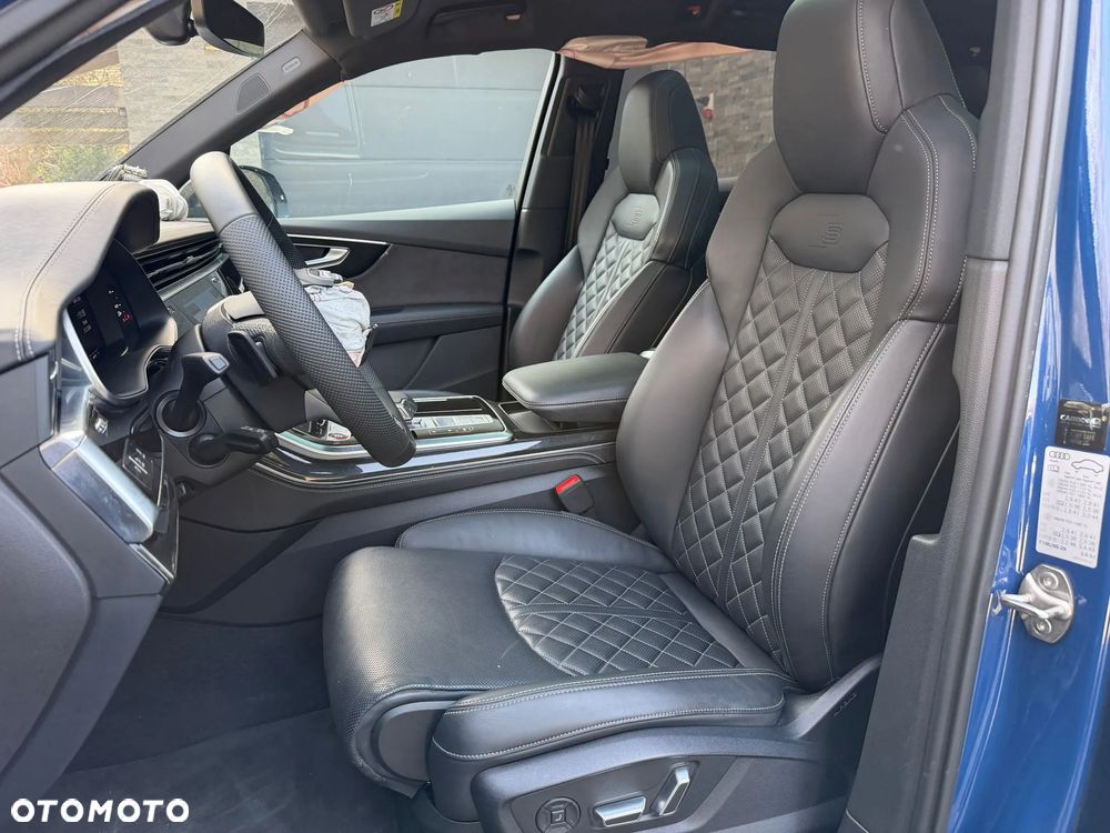 Audi SQ7 - 13
