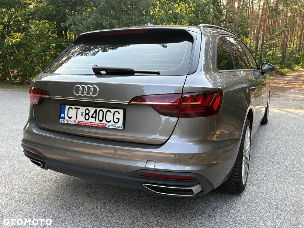 Audi A4 Avant 30 TDI S tronic - 16