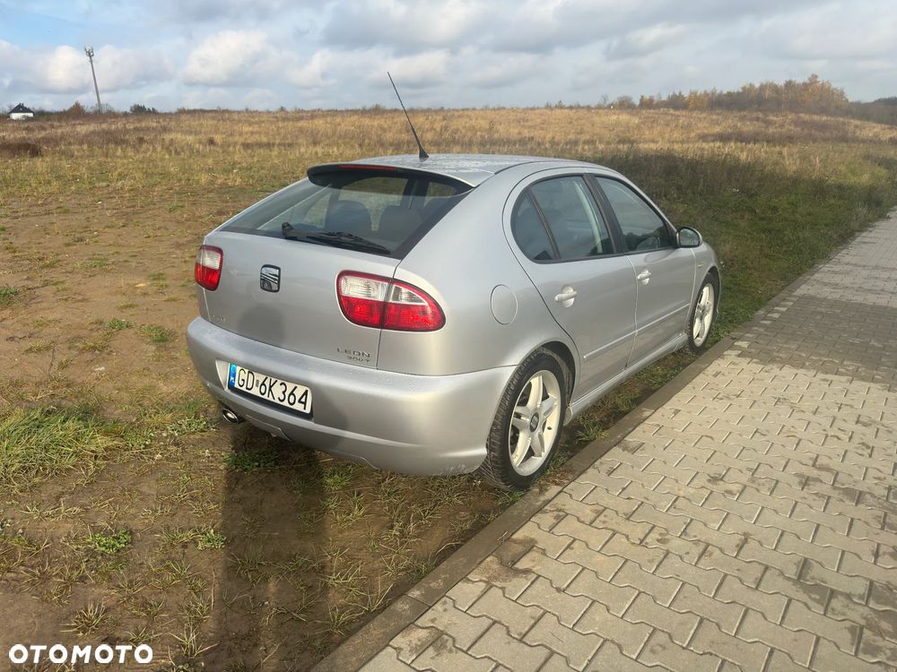 Seat Leon 1.8T Top Sport - 6