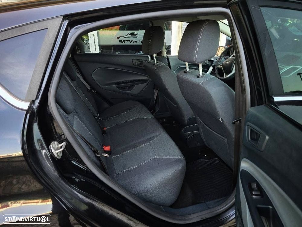 Ford Fiesta 1.25 Titanium - 16