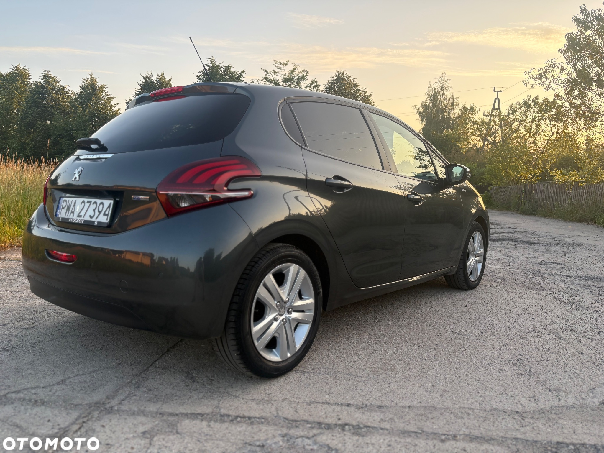 Peugeot 208 82 PureTech Style - 2