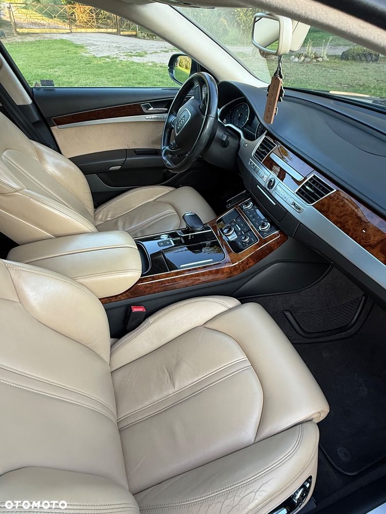 Audi A8 4.2 TDI Quattro - 10