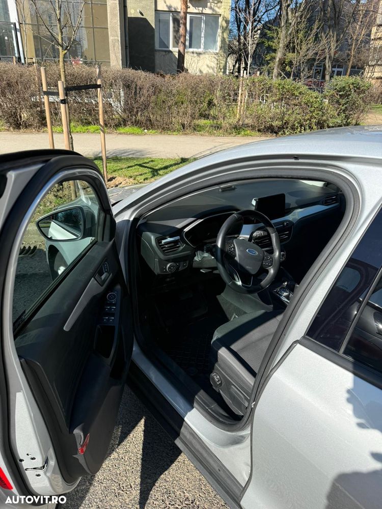 Ford Focus - 5