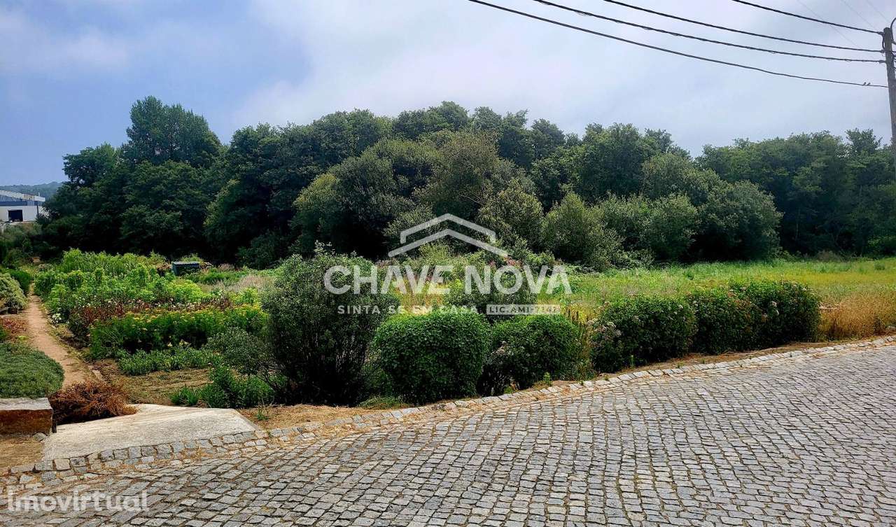 Terreno Urbanizável p/ Construção de Moradias, em Serzedo - Grande imagem: 2/6