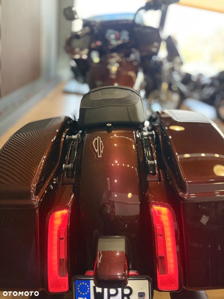 Harley-Davidson Touring Road Glide - 9