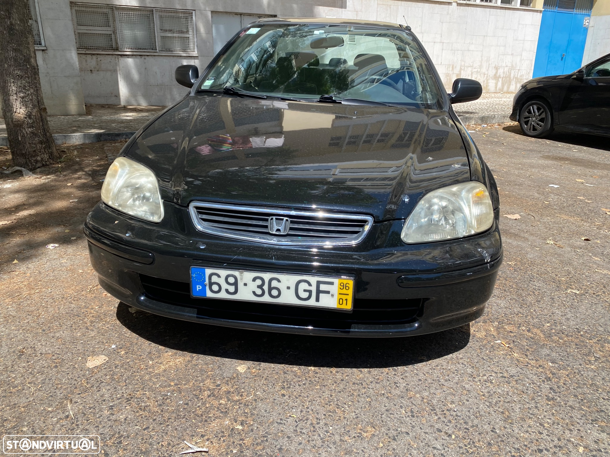 Honda Civic 1.5i LS - 3