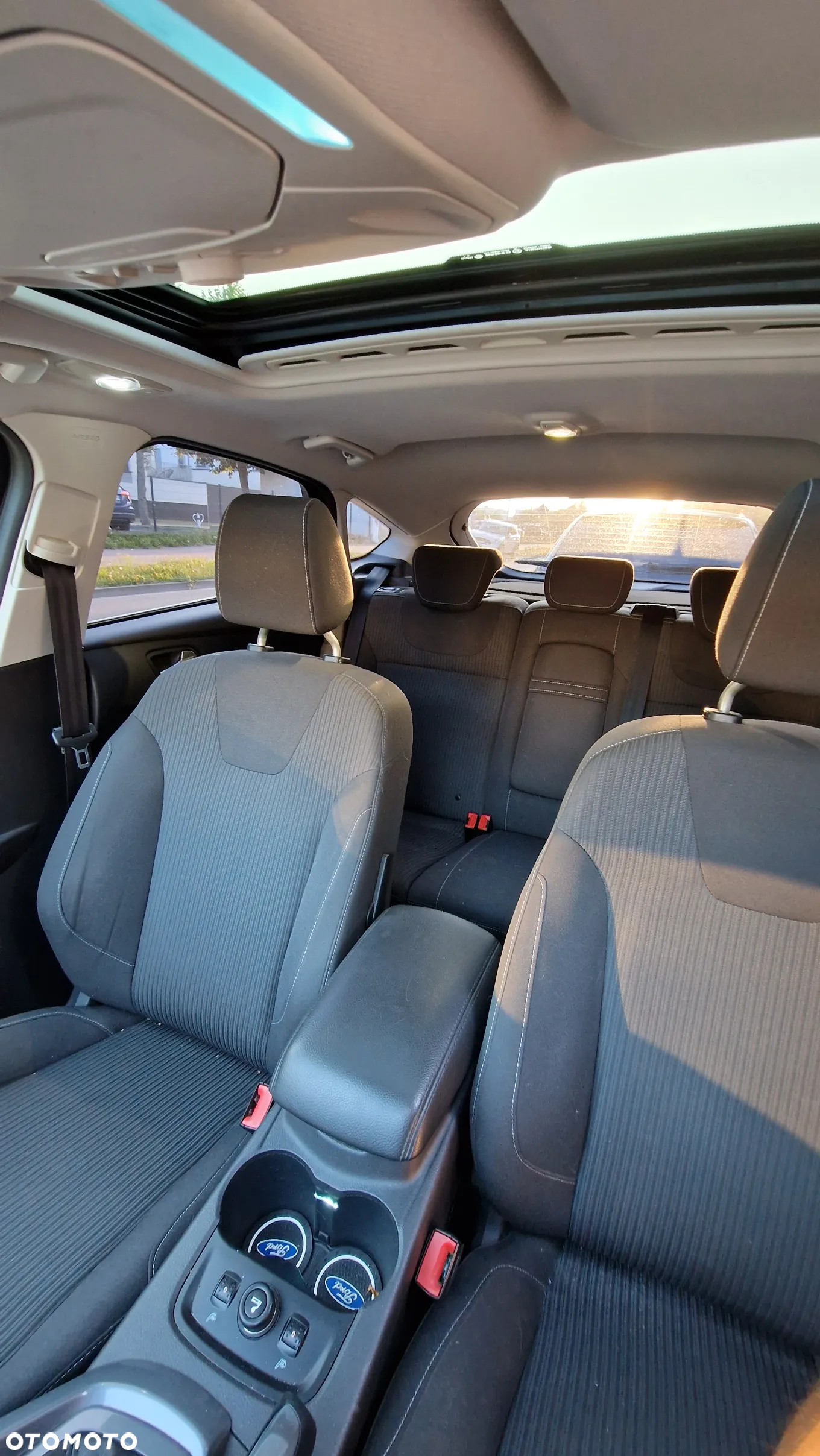 Ford Focus 1.6 EcoBoost Titanium - 9
