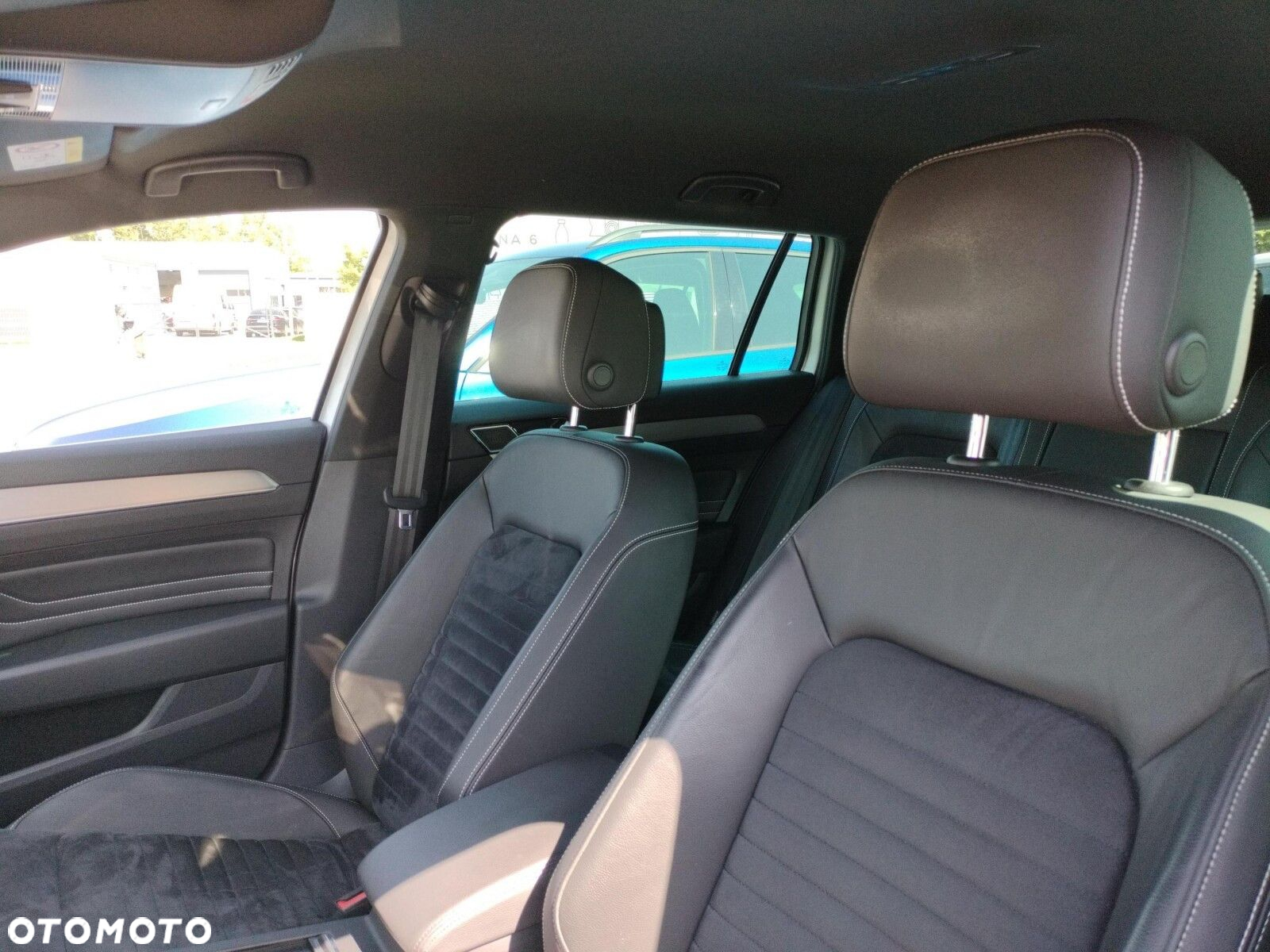 Volkswagen Passat 2.0 TSI Elegance DSG - 11