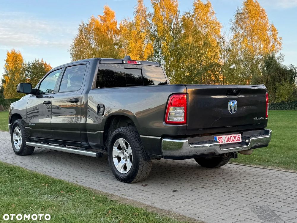 Dodge RAM - 12