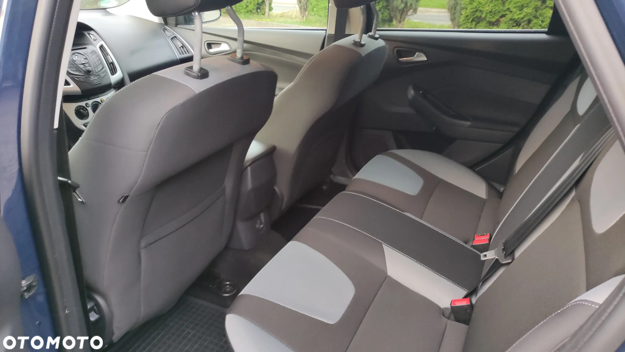 Ford Focus Turnier 1.0 EcoBoost Start-Stopp-System SYNC Edition - 23