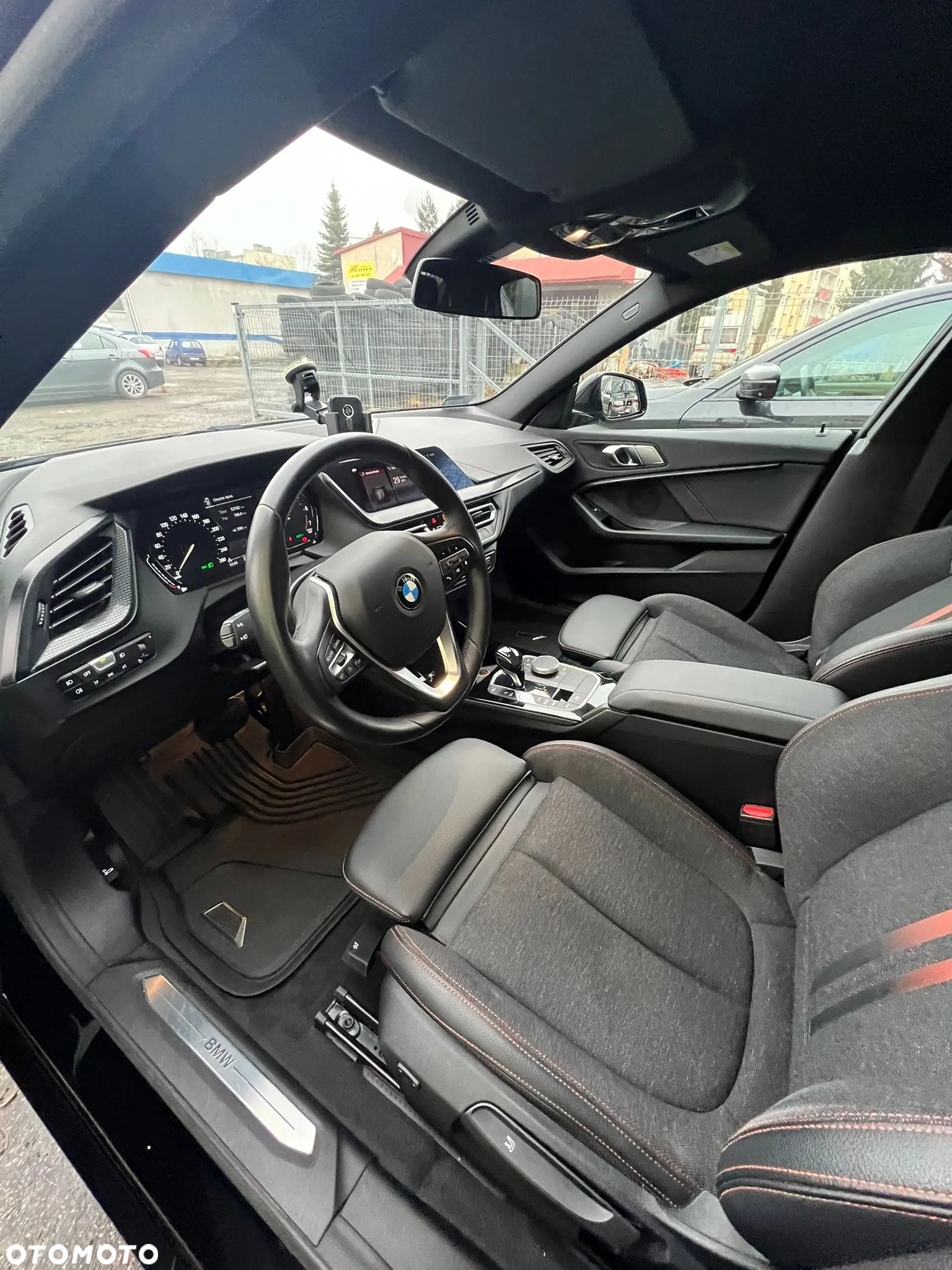 BMW Seria 2 218i Sport Line - 8