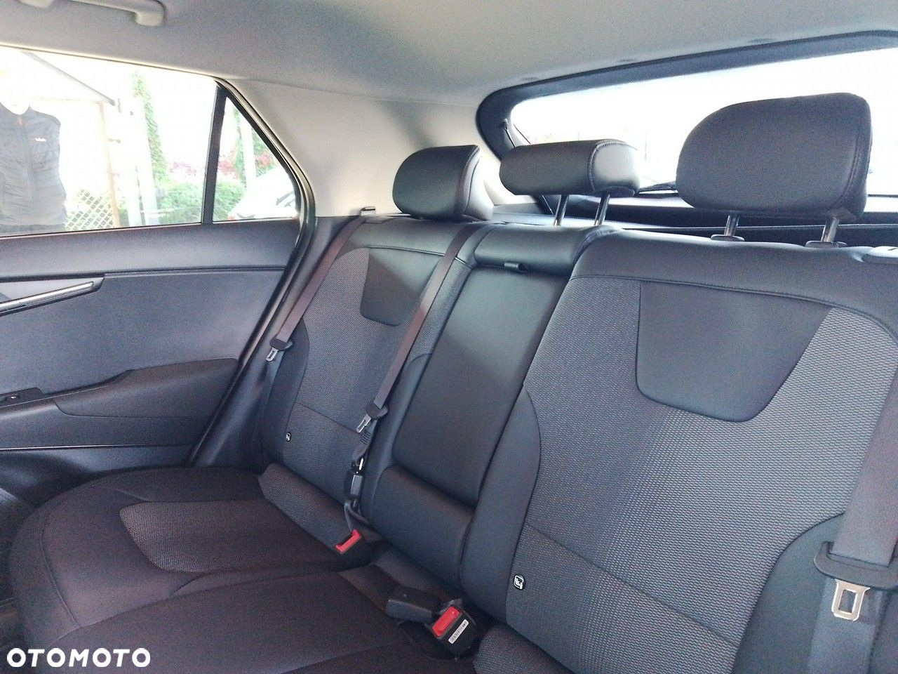 Kia Niro - 16