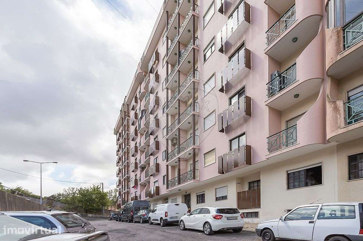 Apartamento T1 para arrendamento - Grande imagem: 2/25