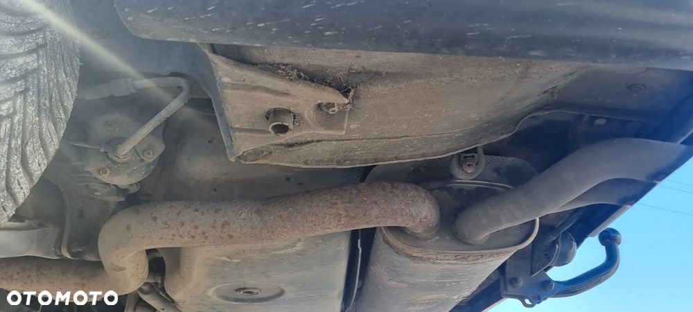 Mercedes-Benz Klasa E 420 T Avantgarde - 37