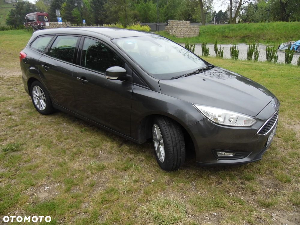 Ford Focus 1.0 EcoBoost Start-Stopp-System ACTIVE DESIGN - 3