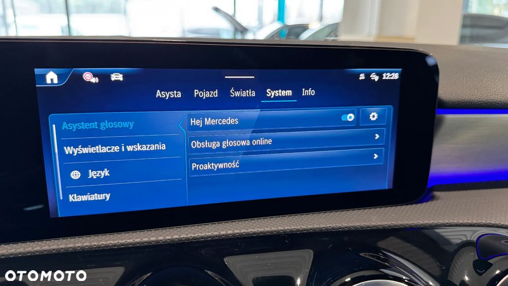 Mercedes-Benz Klasa A 200 AMG Line 7G-DCT - 26