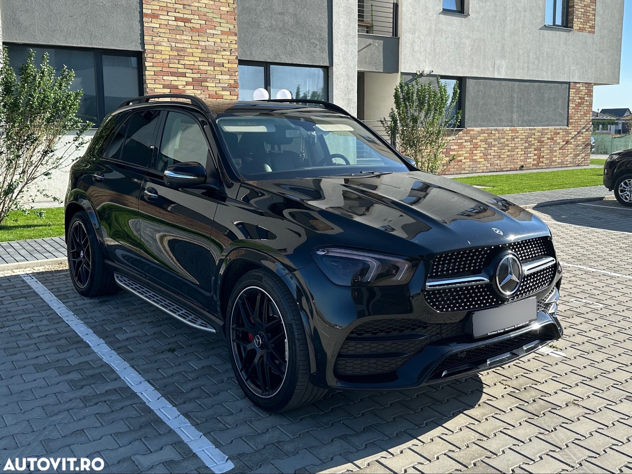 Mercedes-Benz GLE - 1