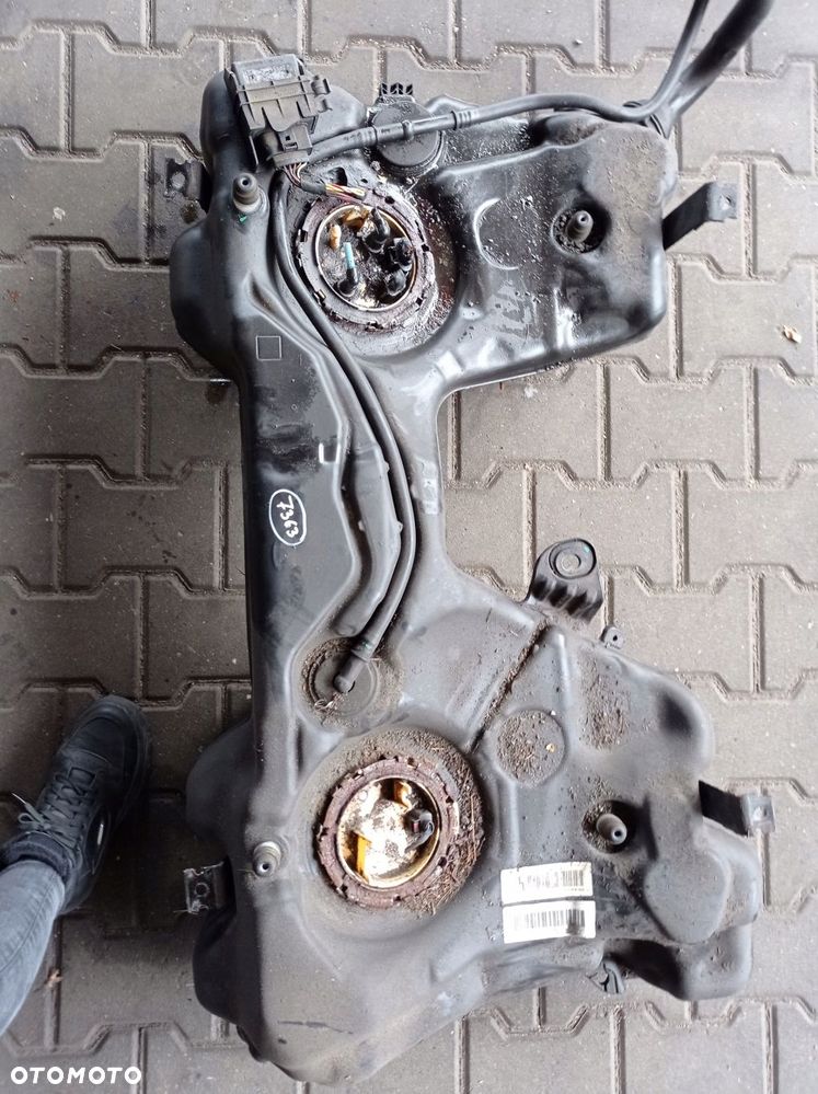 AUDI A3 8V 2.0 TDI ZBIORNIK PALIWA 5Q0201022RQ - 2