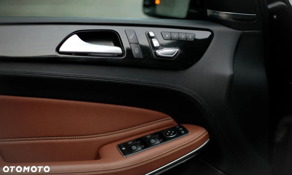 Mercedes-Benz GLS 450 4-Matic - 18