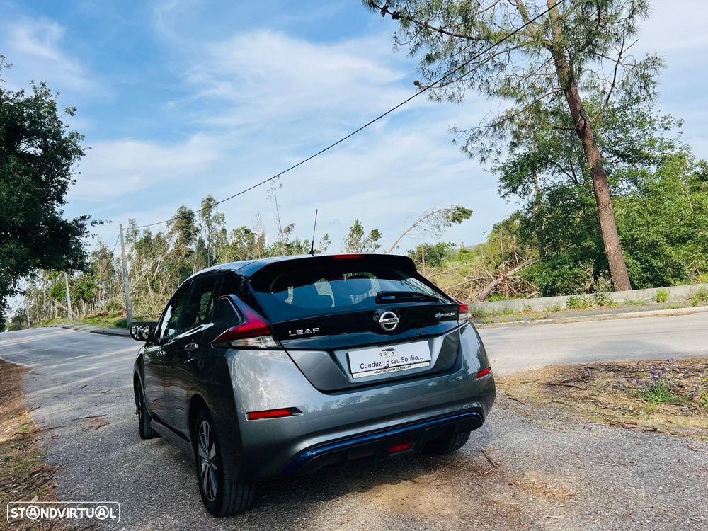 Nissan Leaf Tekna - 10