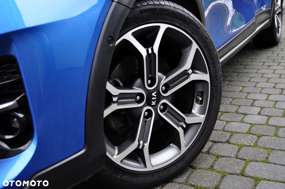 Kia XCeed 1.4 T-GDI L Business Line - 12