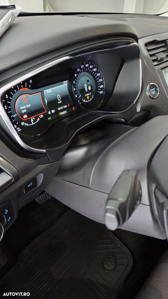 Ford Mondeo 2.0 TDCI PowerShift AWD Titanium - 27