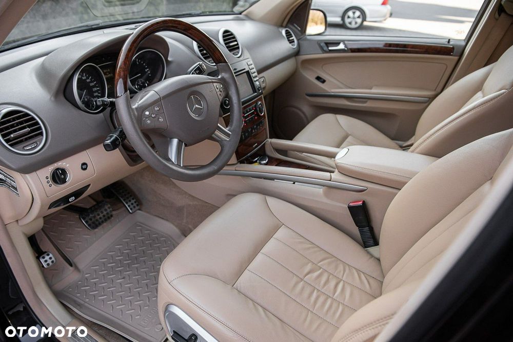 Mercedes-Benz ML 320 CDI 4Matic 7G-TRONIC - 6